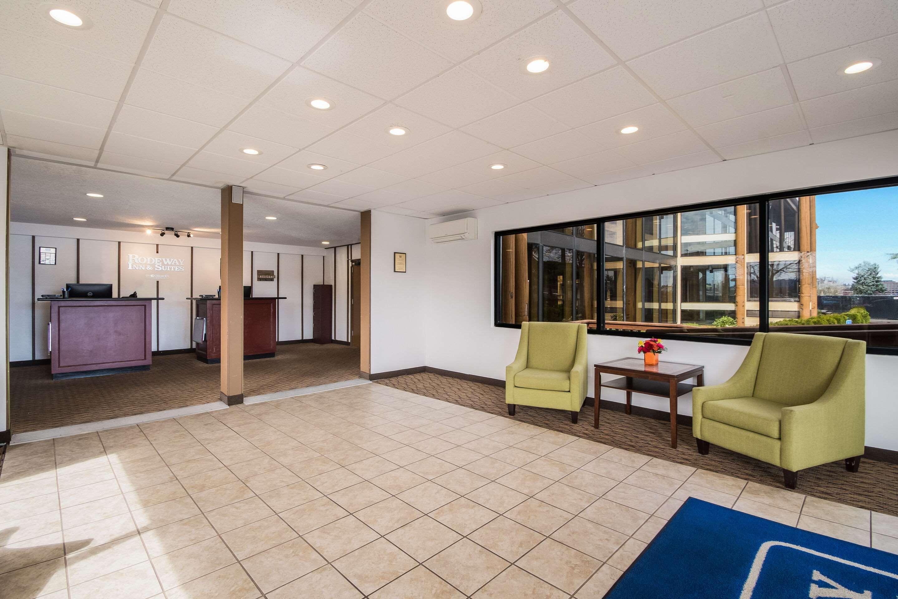 Rodeway Inn & Suites Portland - Jantzen Beach Εξωτερικό φωτογραφία