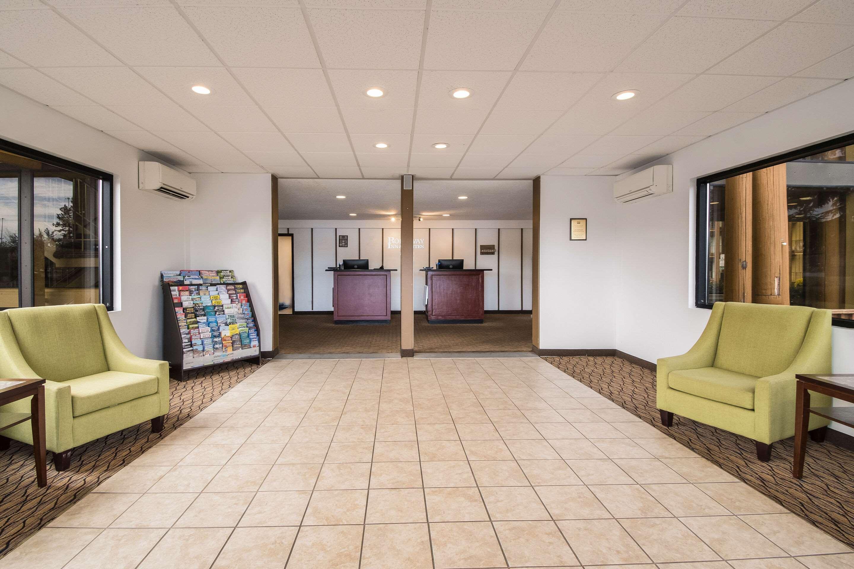 Rodeway Inn & Suites Portland - Jantzen Beach Εξωτερικό φωτογραφία