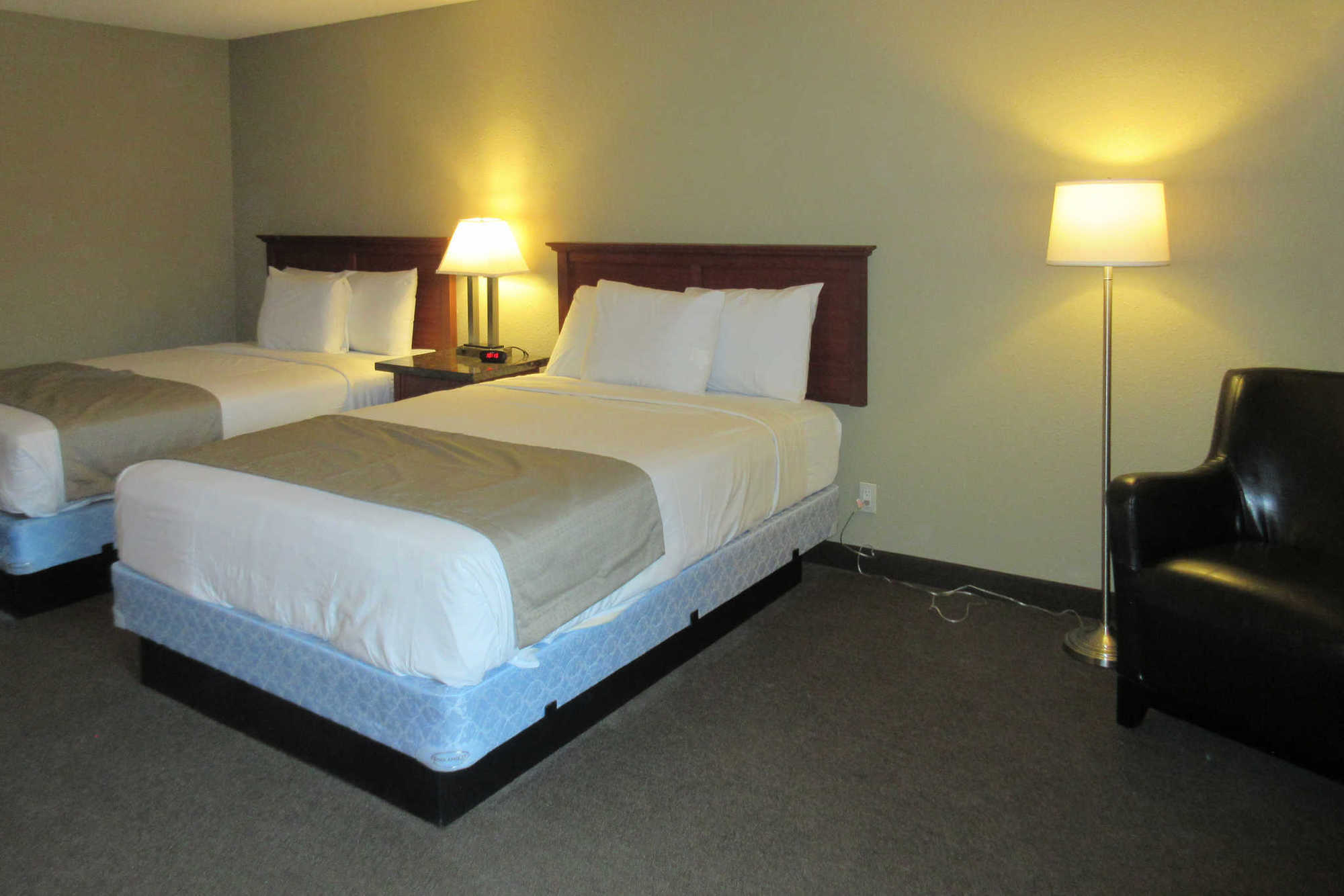 Rodeway Inn & Suites Portland - Jantzen Beach Δωμάτιο φωτογραφία